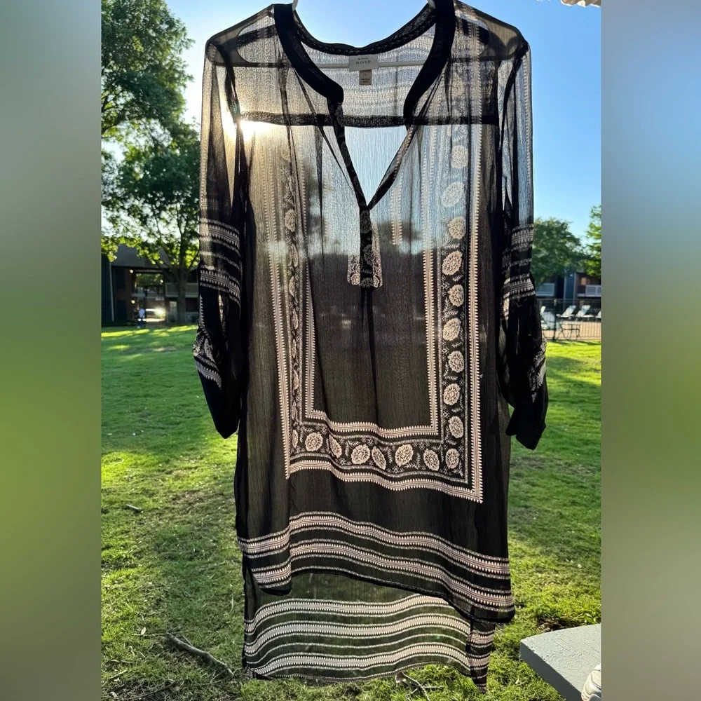 Knox Rose Women's Black and White Sheer. swimsuit cover - Picture 10 of 12